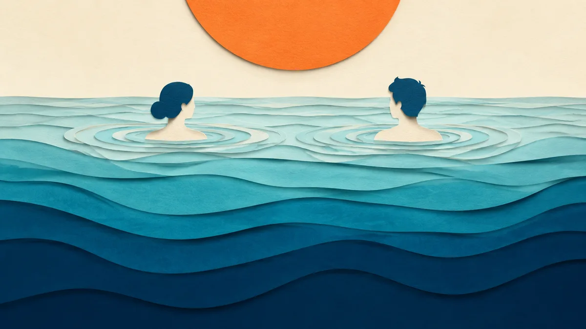 Illustrazione papercut della superficie del mare con una patina iridescente di crema solare che si allarga sotto un sole di carta arancione